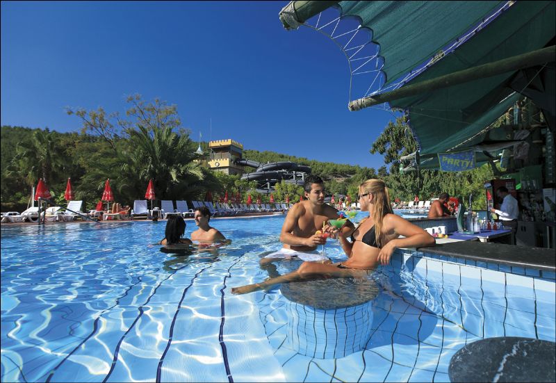 aqua-fantasy-hotel