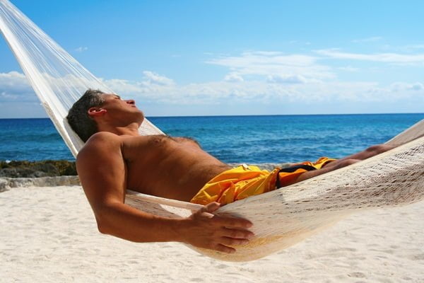 Sağlıklı ve Doğru Güneşlenme Nasıl Olur?