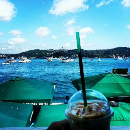 starbucks-avrupa-yakasi