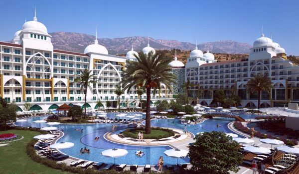 deluxe-otel-ornek