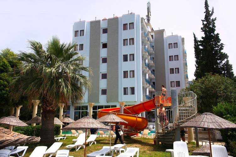 Nuova Beach Hotel İncelemesi